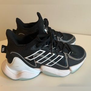 Adidas Mahomes Chrildren’s Sneakers- Size 1